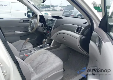 2009 Subaru Forester 2.5X из США, поврежденный, VIN JF2SH61639H760950